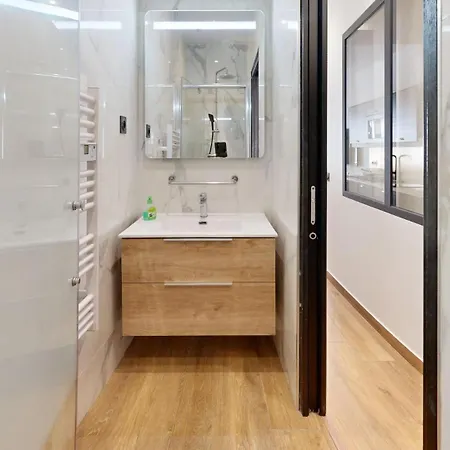 Апартаменты Bluestay 25 - A 12 *