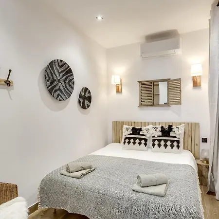 Bluestay 25 - A 12 *