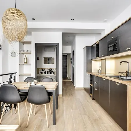 Апартаменты Bluestay 25 - A 12 Париж